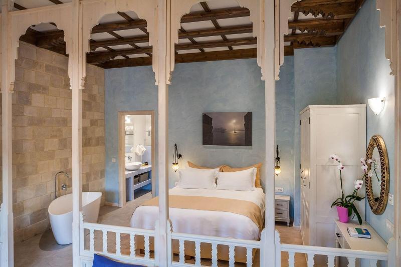 In Art Boutique Hotel