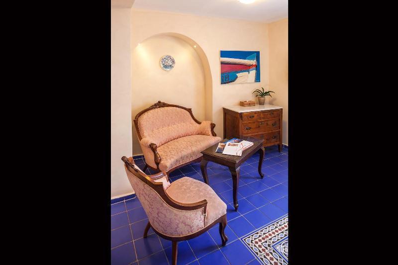 Hotel In Art Boutique 4*