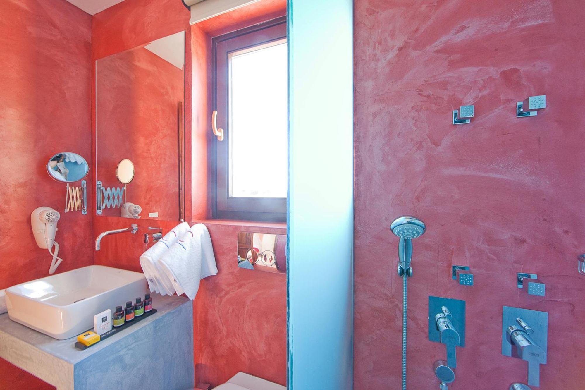 Hotel In Art Boutique 4*