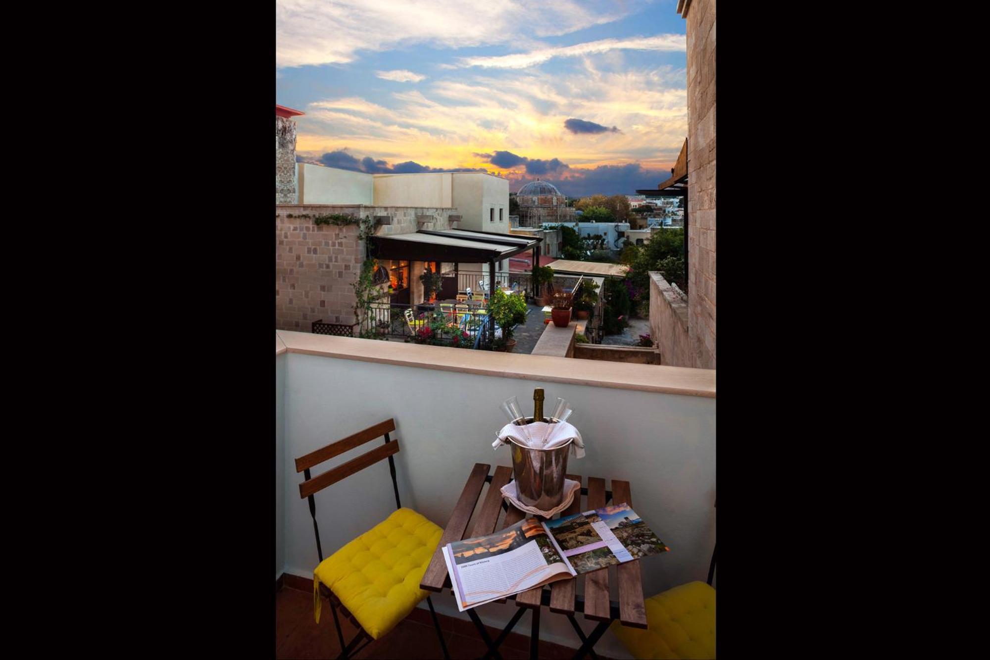 In Art Boutique Hotel Rhodes City